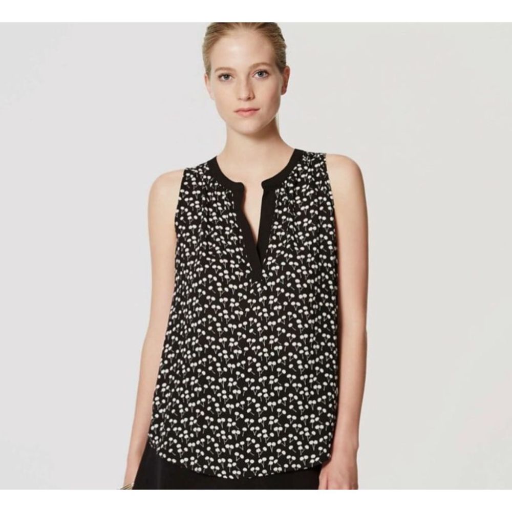 Ann Taylor Loft Black/White Cherry Sleeveless Tank